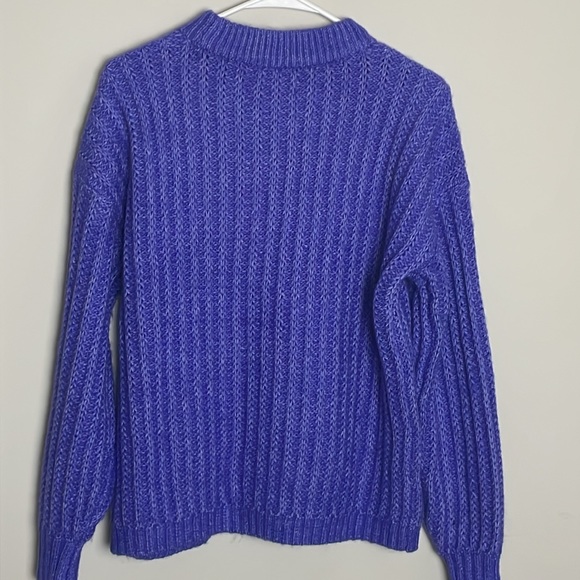 Loft Purple Soft! Cable Knit Long Sleeve Crew Neck Sweater- Medium - Picture 3 of 9